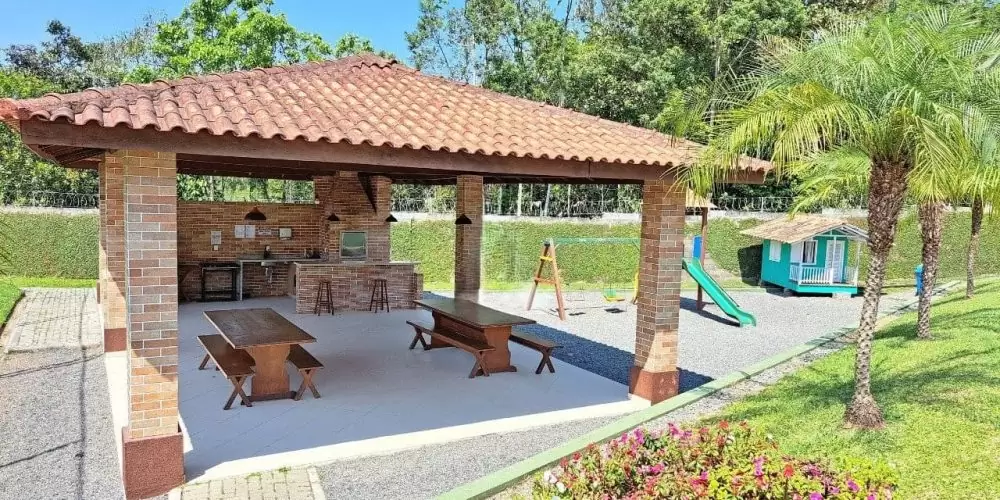 Quiosque 2 e Play Ground