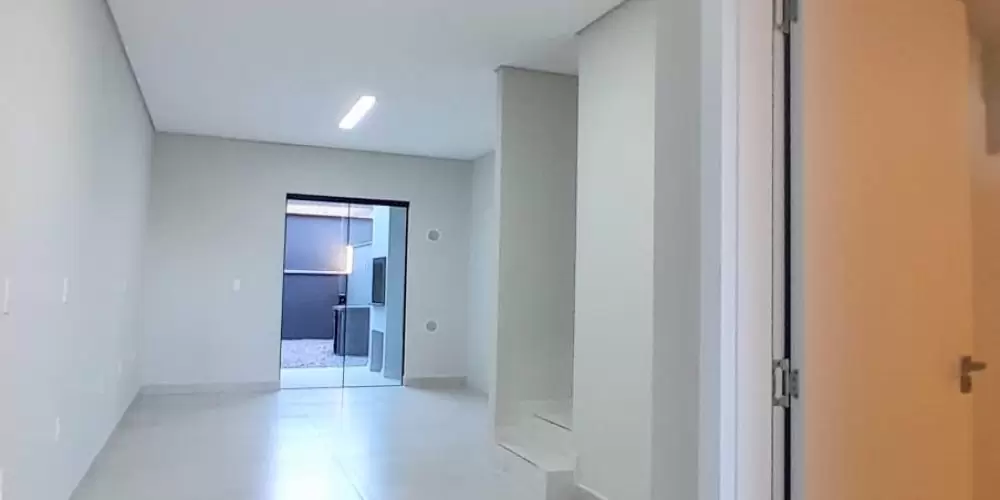 WhatsApp Image 2025-07-08 at 17.14.38 (1)