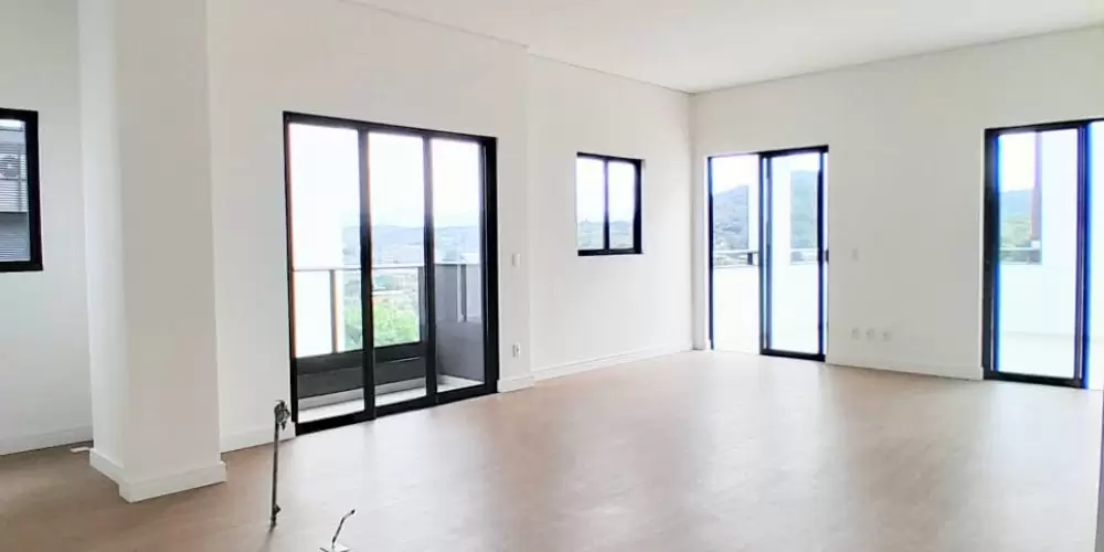 WhatsApp Image 2025-08-01 at 16.08.48 (1)