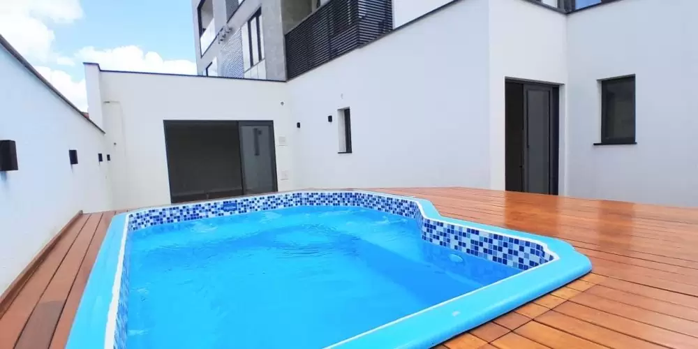 WhatsApp Image 2025-10-23 at 11.42.41 (1)