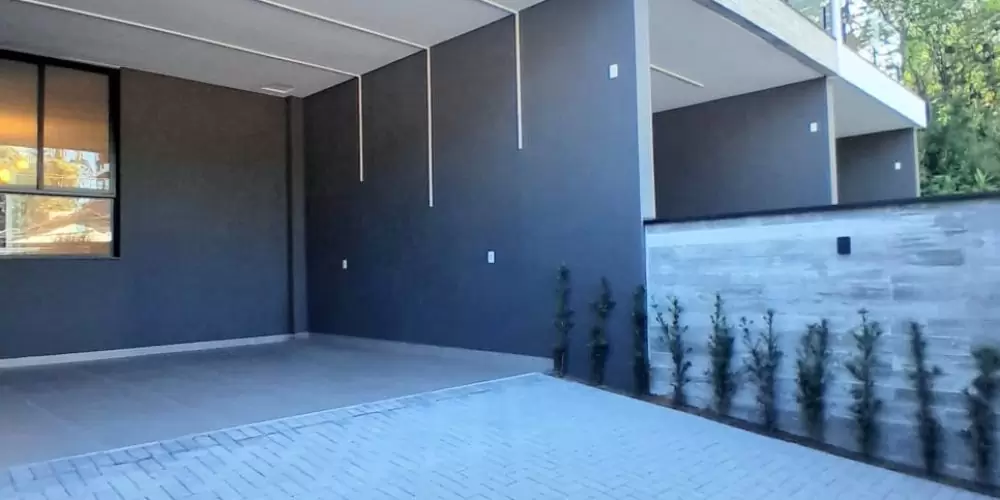 WhatsApp Image 2025-12-06 at 10.16.01