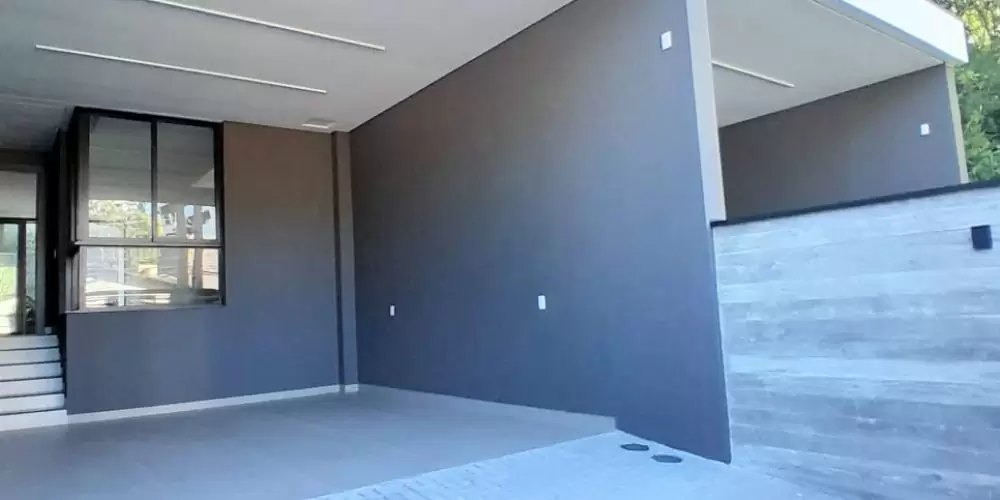 WhatsApp Image 2025-12-06 at 10.16.13 (1)