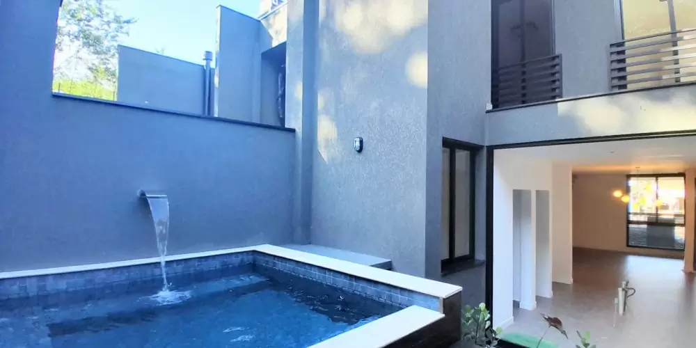 WhatsApp Image 2025-12-06 at 10.16.16 (2)